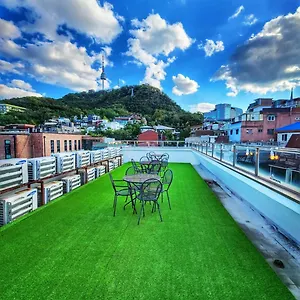  Hostal Namsan